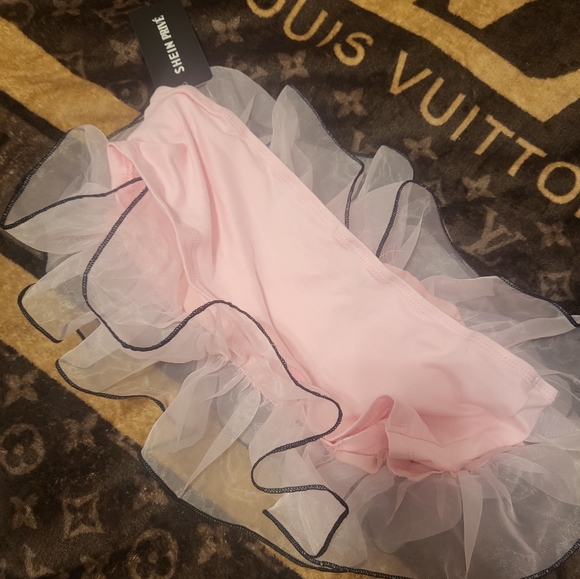 Ruffled tube top - Picture 3 of 5